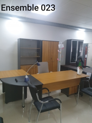Ensemble de bureau 023