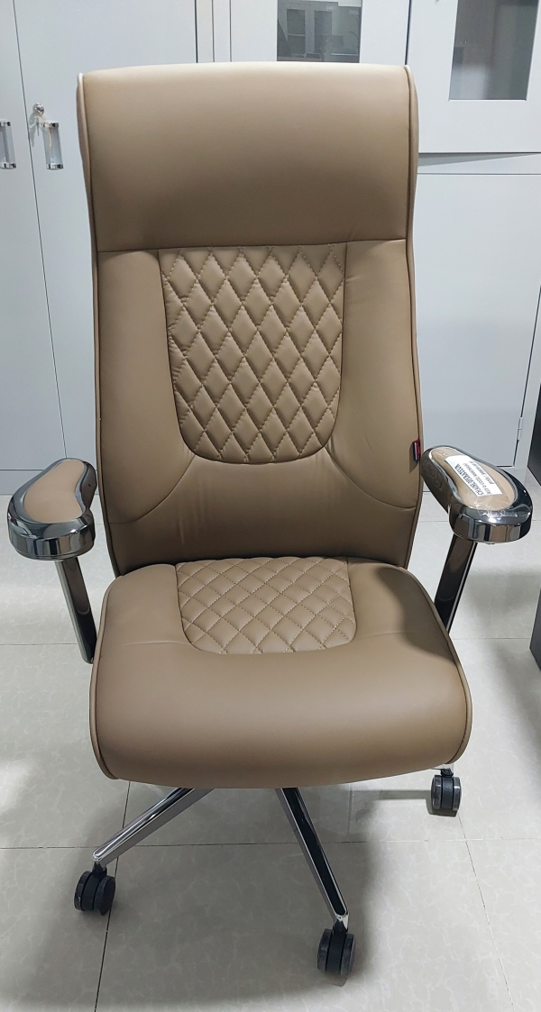 chaise operateur 8009