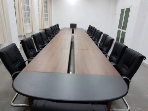 Table de r&eacute;unions importation 01