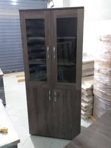 Armoire 2 portes semi vitrer 073