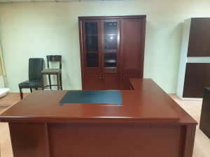 Ensemble de bureau maire 02