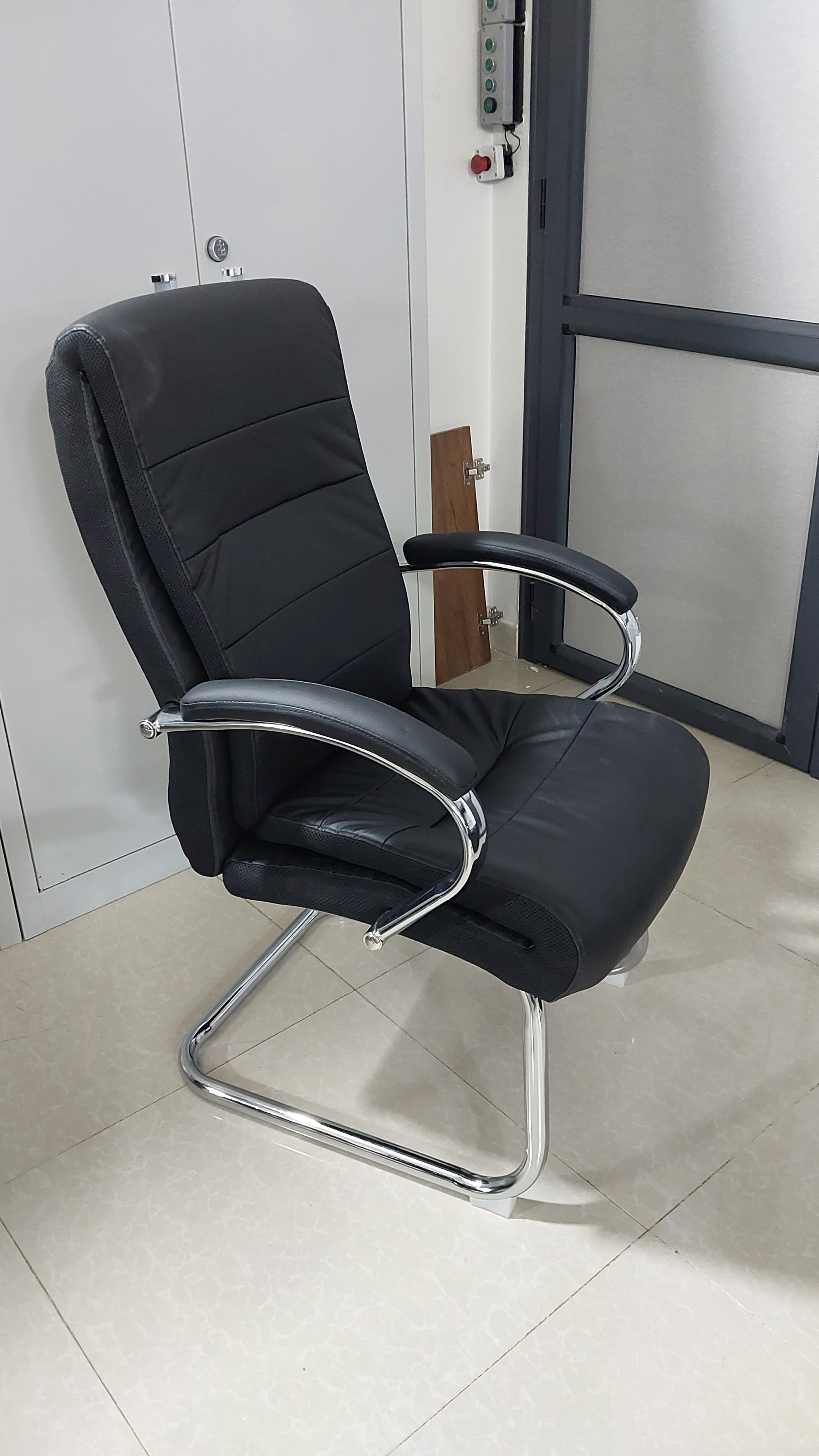 chaise visiteur